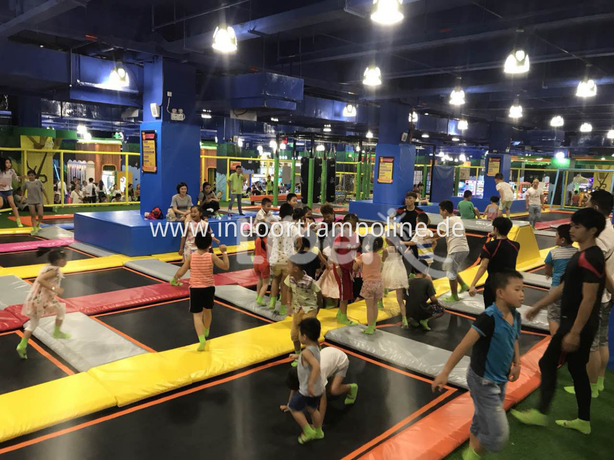 outdoor trampoline park for kids